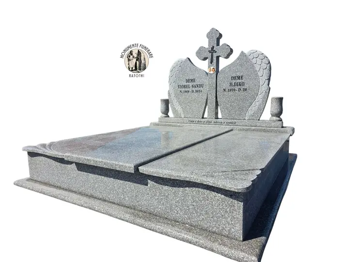 Monument funerar din granit gri — lucrare Marmogram