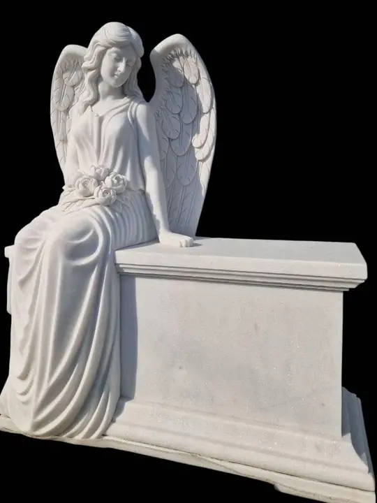 Monument funerar din marmură albă — lucrare Marmogram